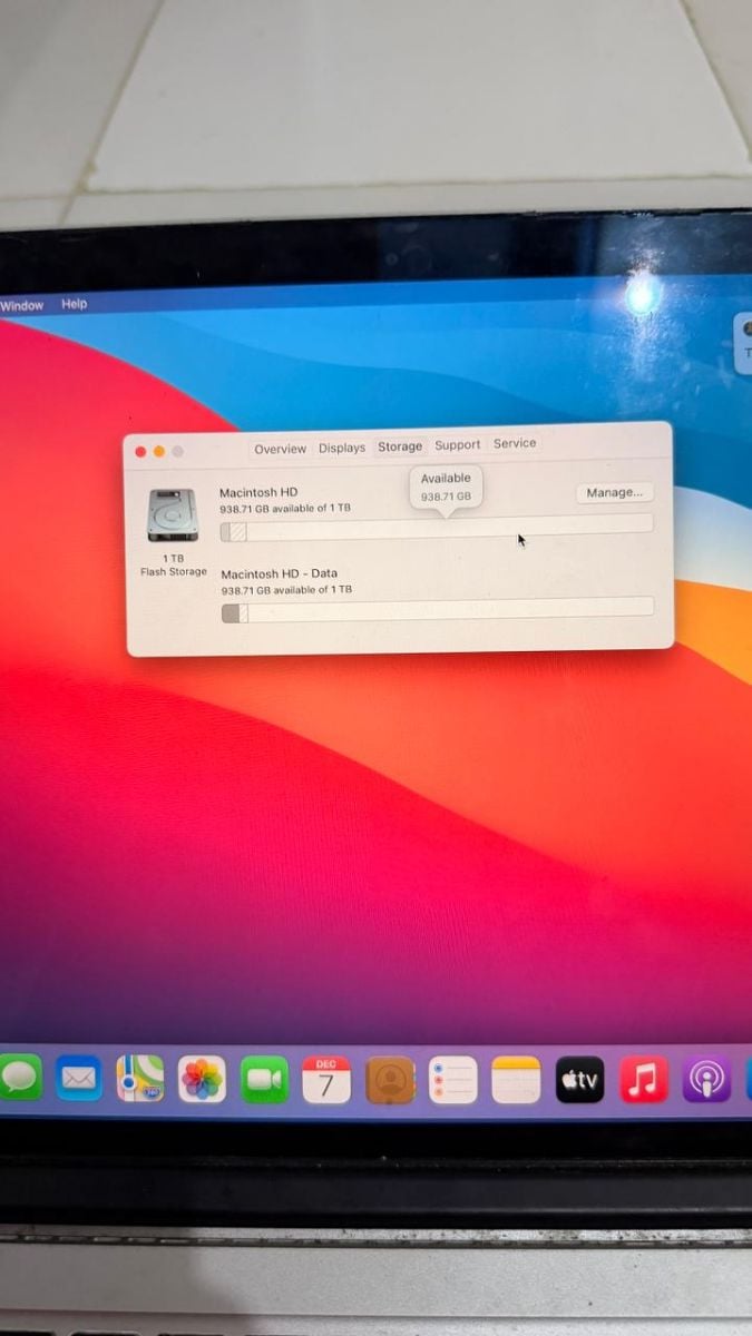 MacBook pro - Image 2