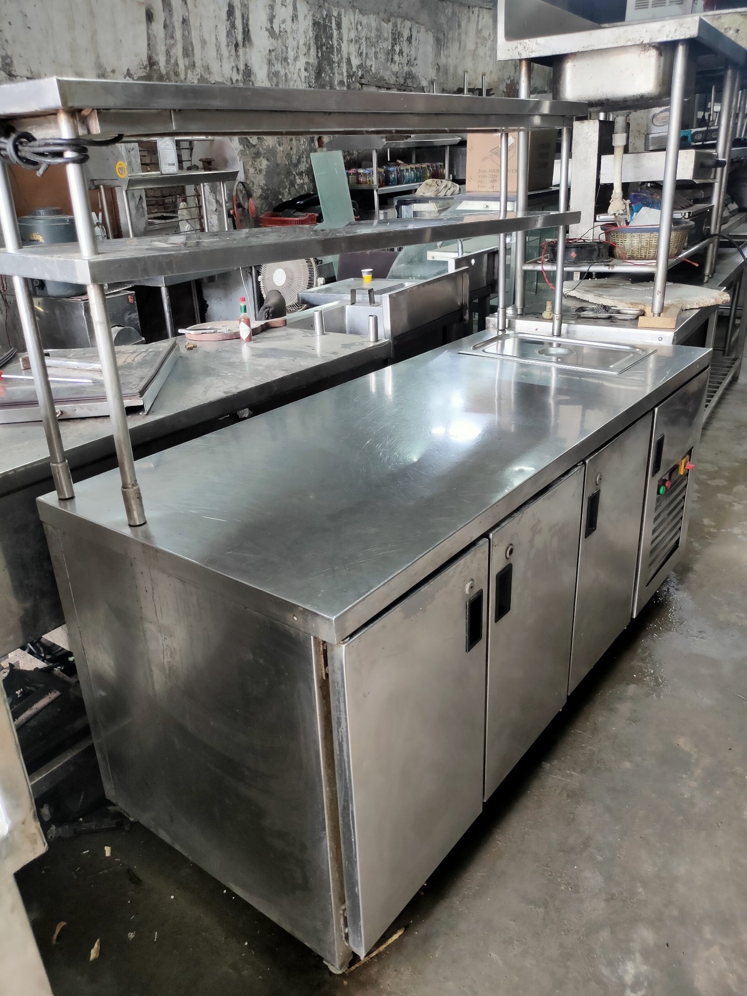 Multiple Commercial Kitchen equipment available for sale - Image 2