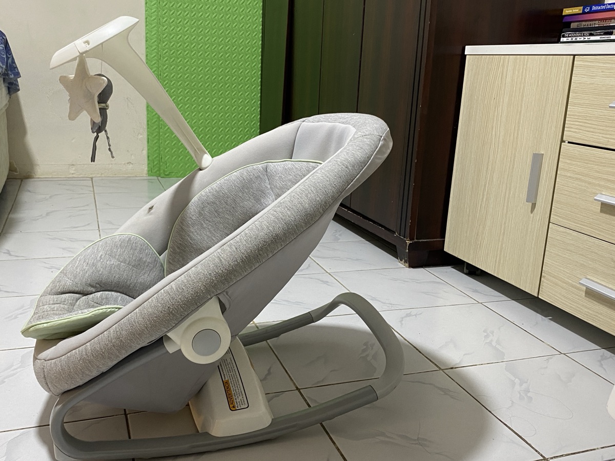 Graco “Soothe My Way” 2-in-1 Swing & Rocker - Image 5