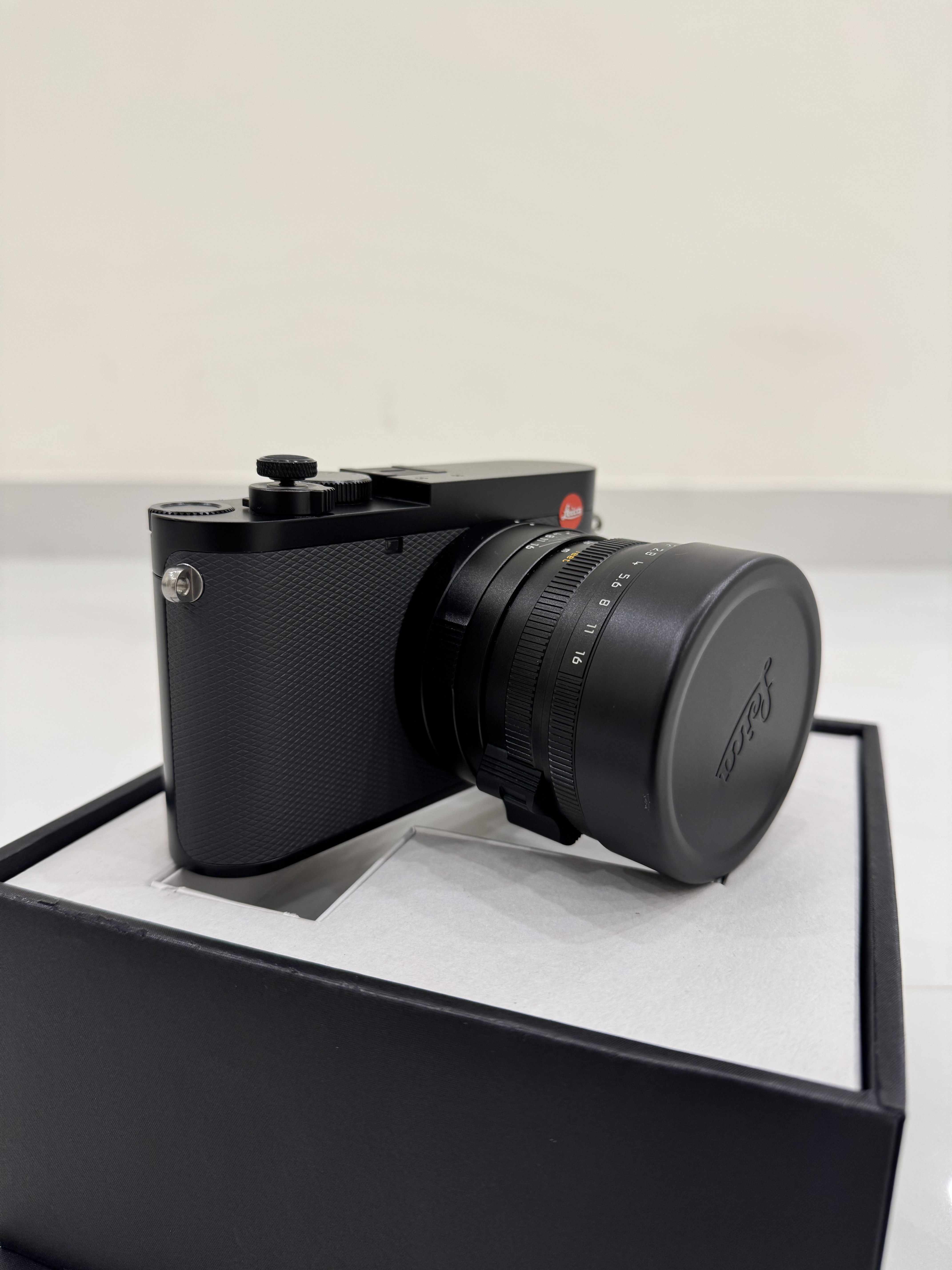 LEICA Q3 43 APO-Summicron f/2 ASPH Lens - Image 4