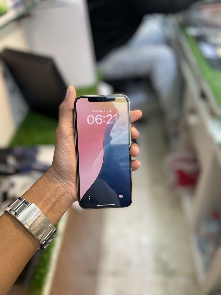 12 pro - Image 3