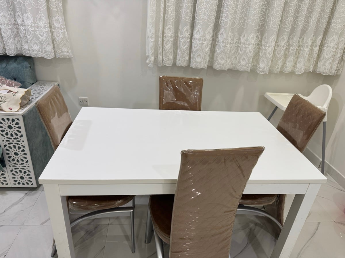 Extendable ikea table - Image 2