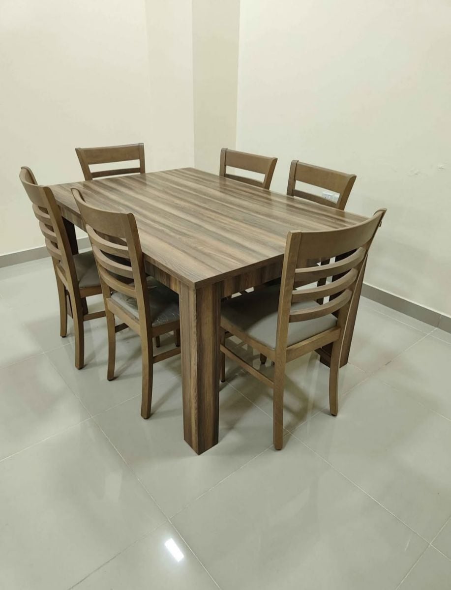 Qatar Airways furniture available - Image 6