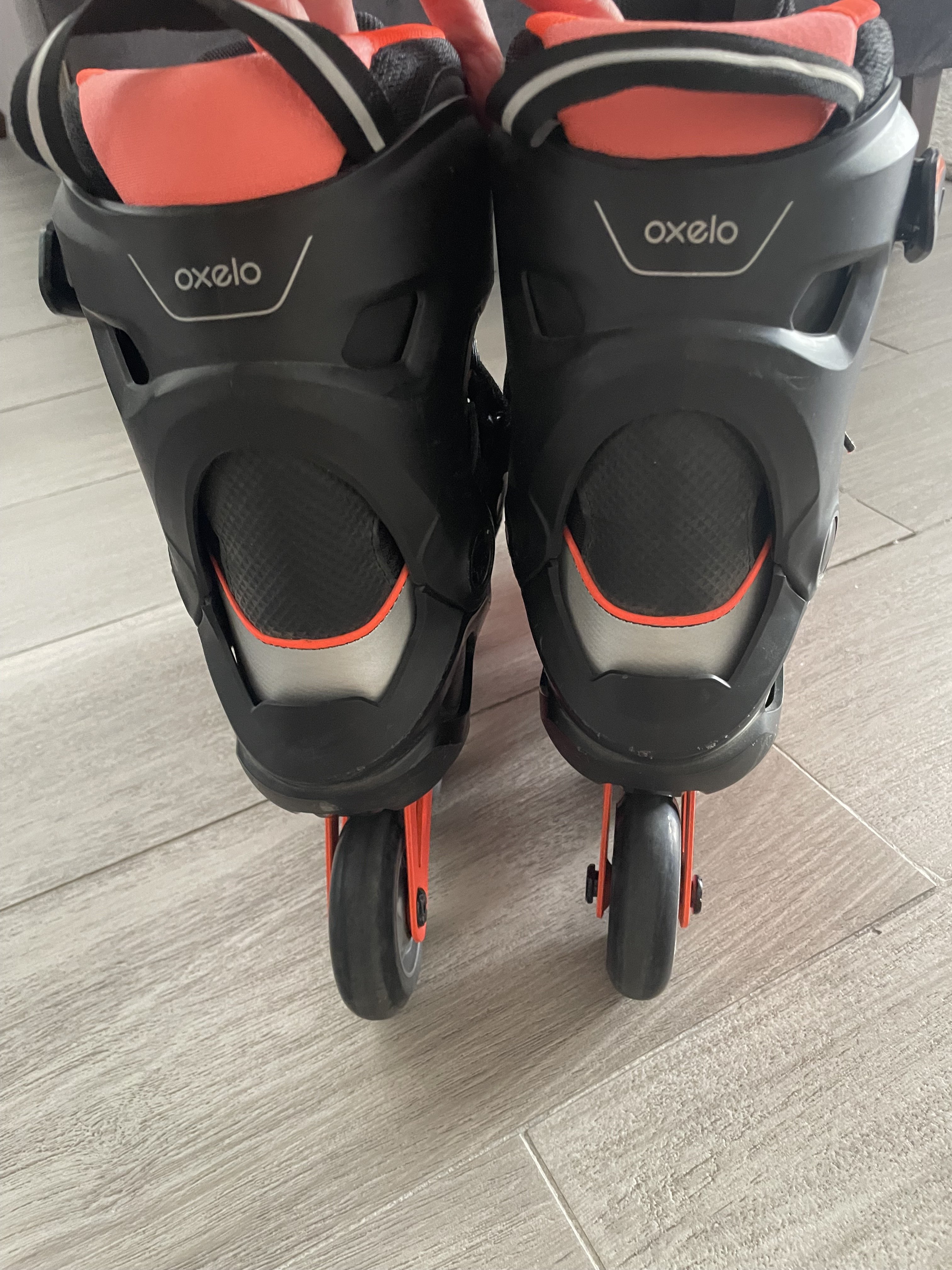 Inline roller skaters - Image 1