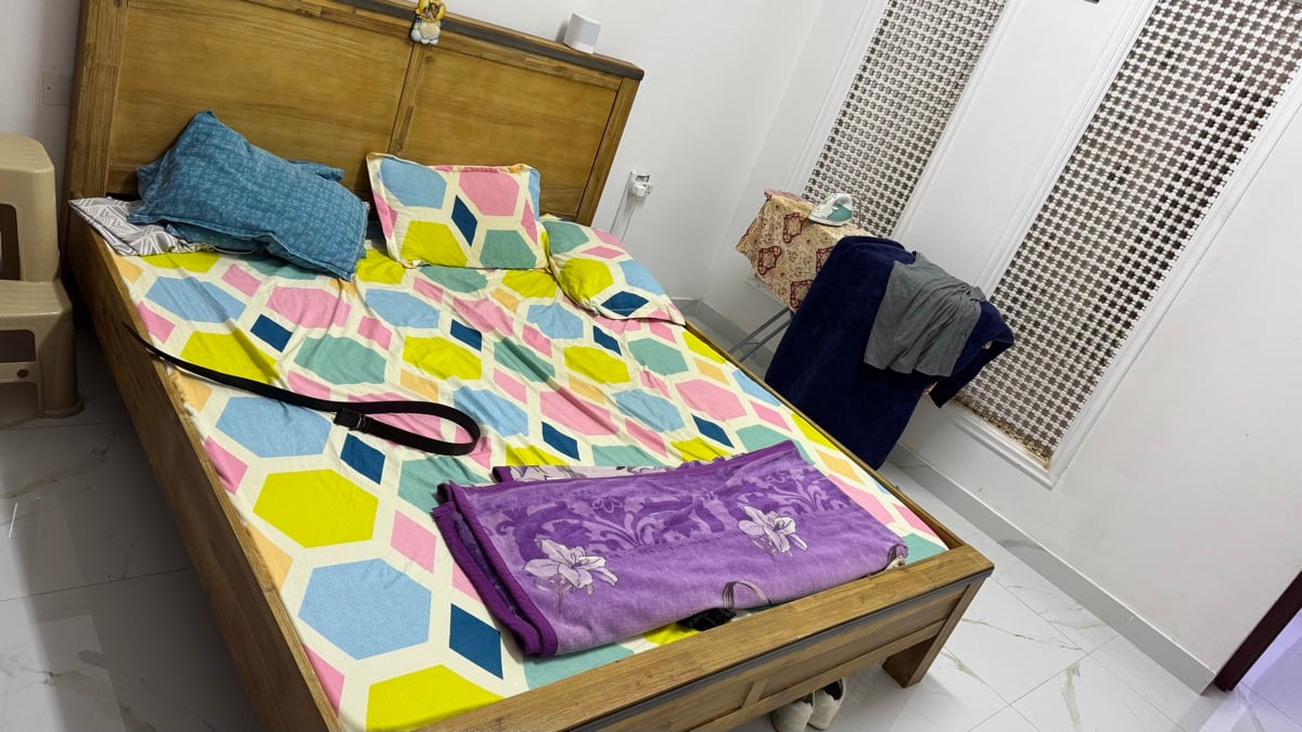 King Size Wooden Bed - 180 X 200 CM - Image 2