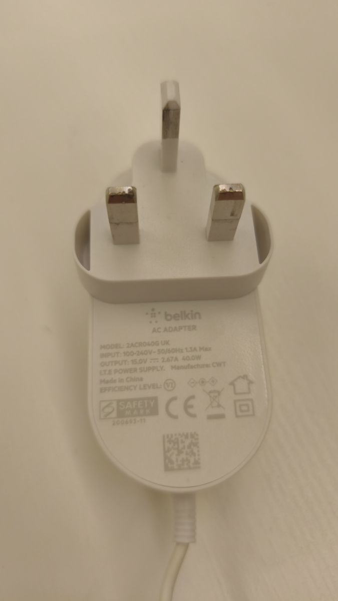 BELKIN BOOST CHARGER PRO 3 in 1 CHARGER - Image 4