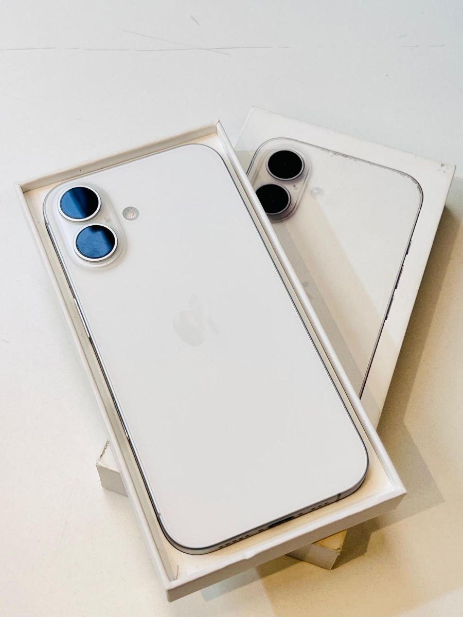 IPhone 16 - Image 3