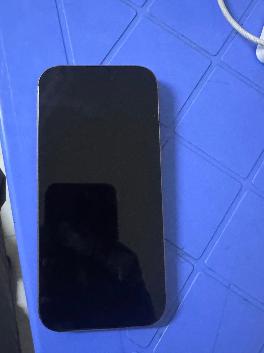 iPhone 16pro - Image 3