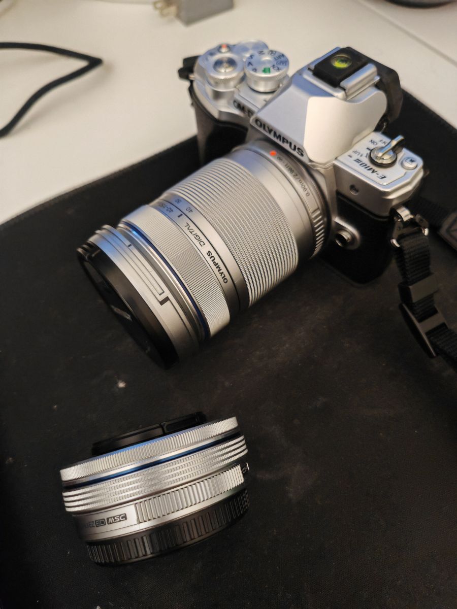 Olympus OM-D E-M10 Mark III - Image 1