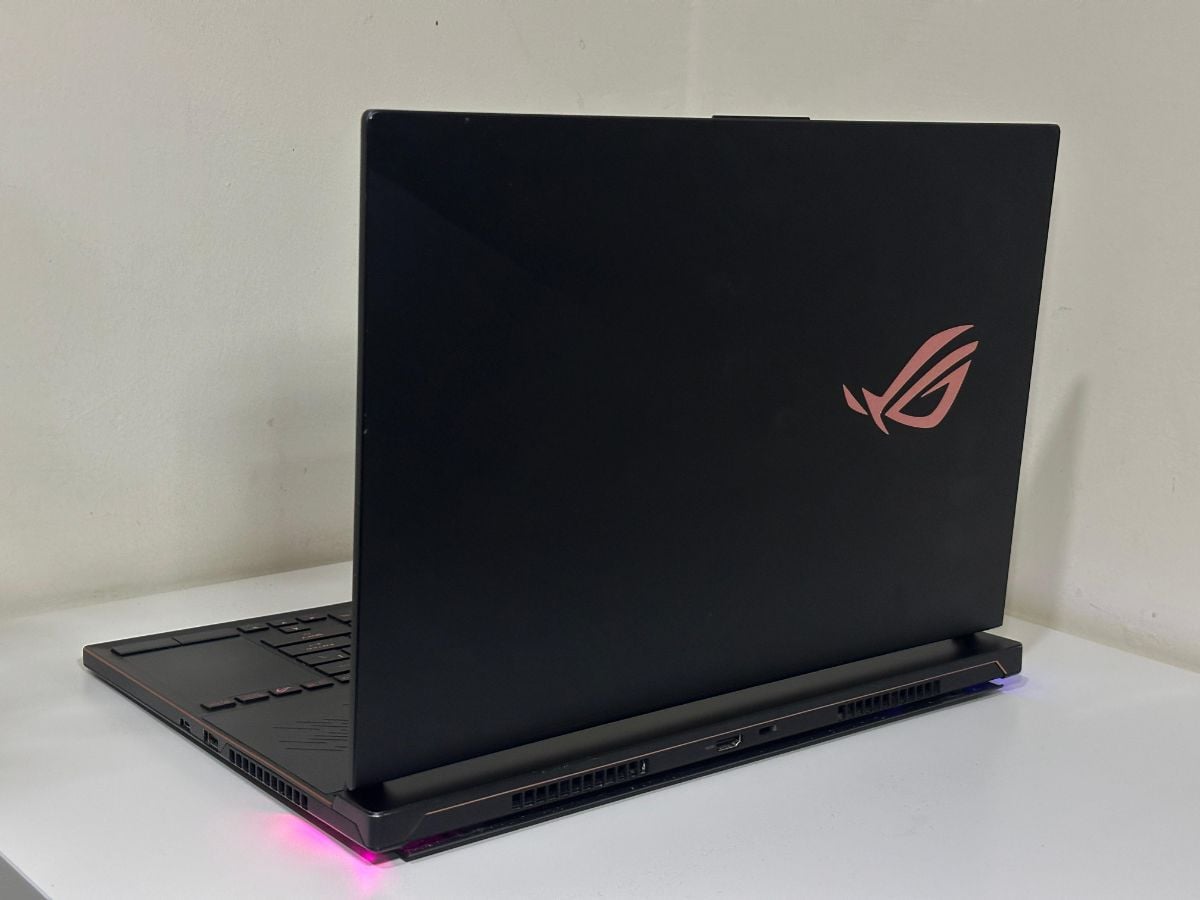Rog zephyrus s gaming laptop - Image 1