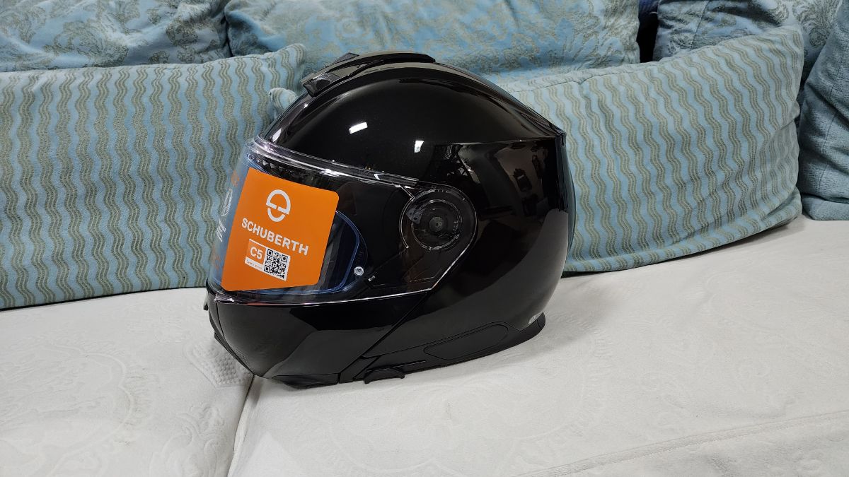 Schuberth C5 Helmet - Image 5