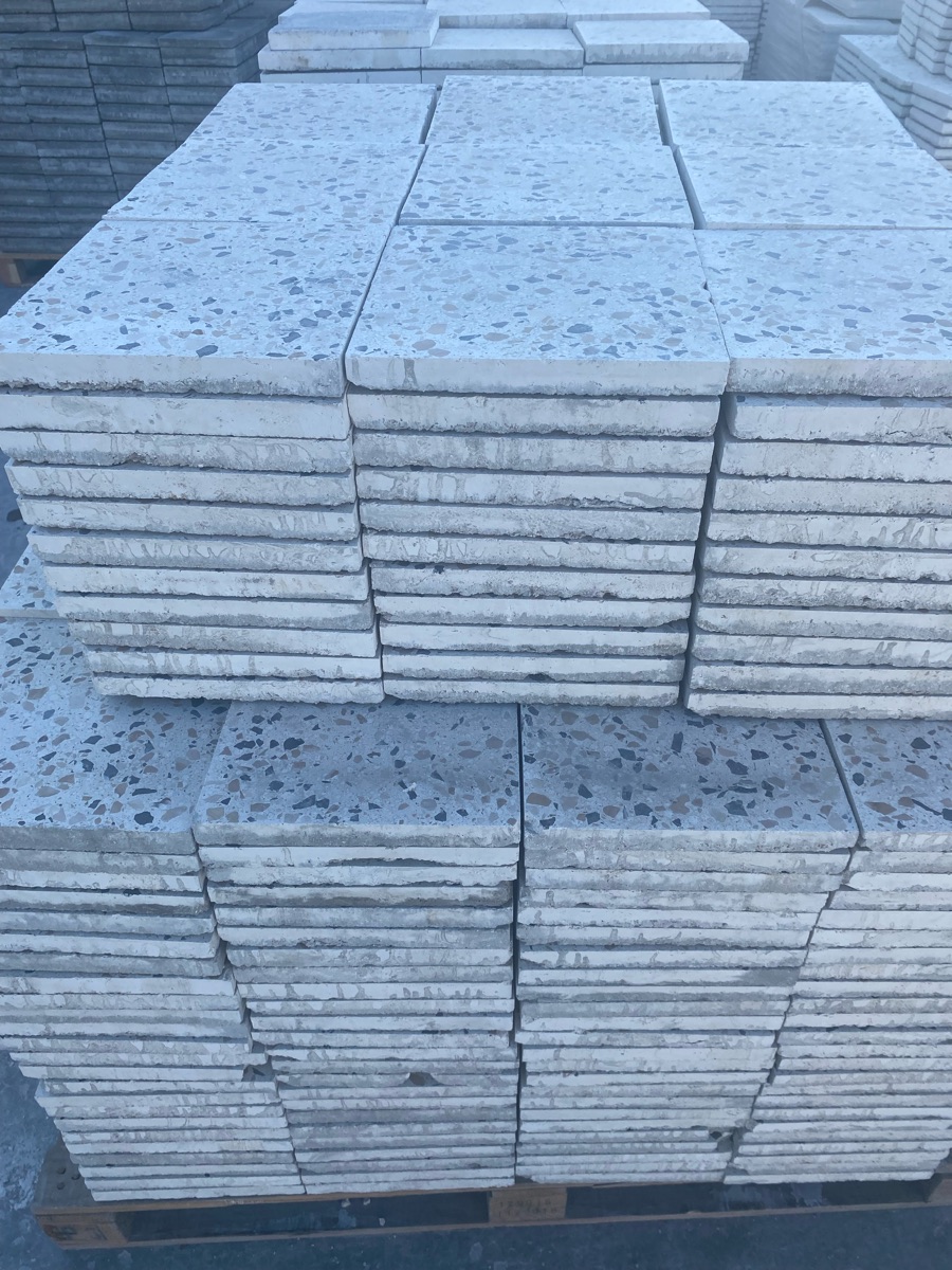 Second quality outside Terrazo  tiles - Image 7