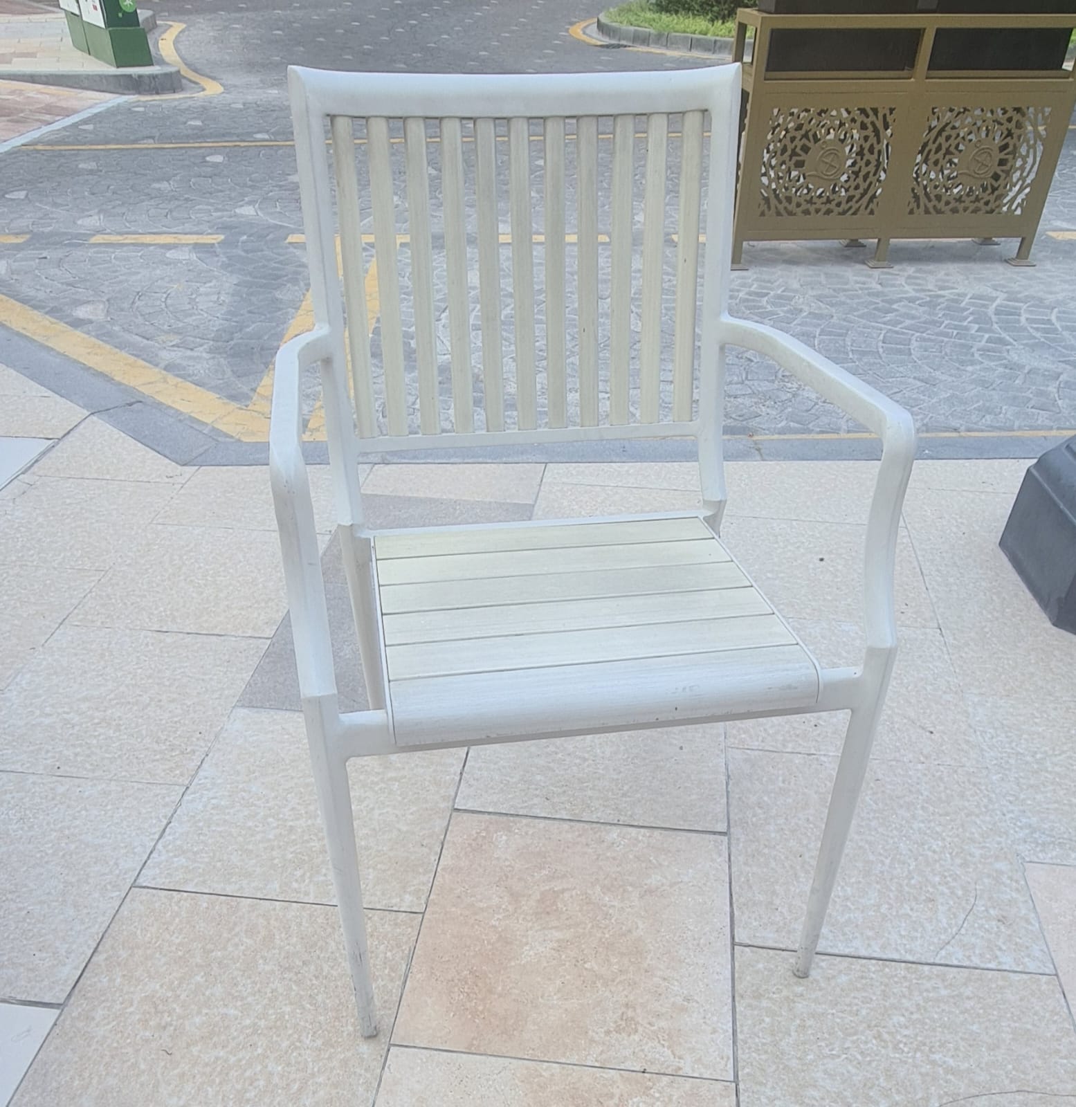 كراسي مطعم خارجية - Image 1