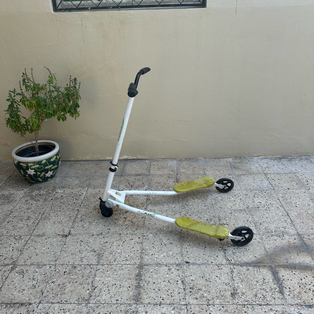 Scooter - Image 5