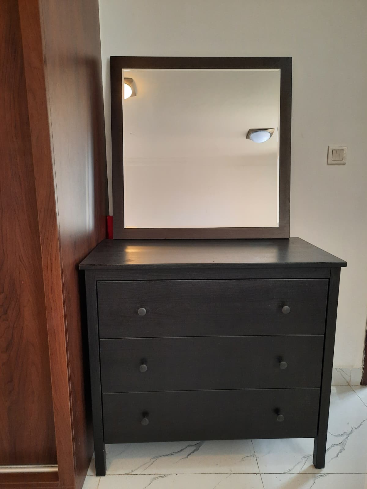 Drawers dressing table with mirror - Image 3