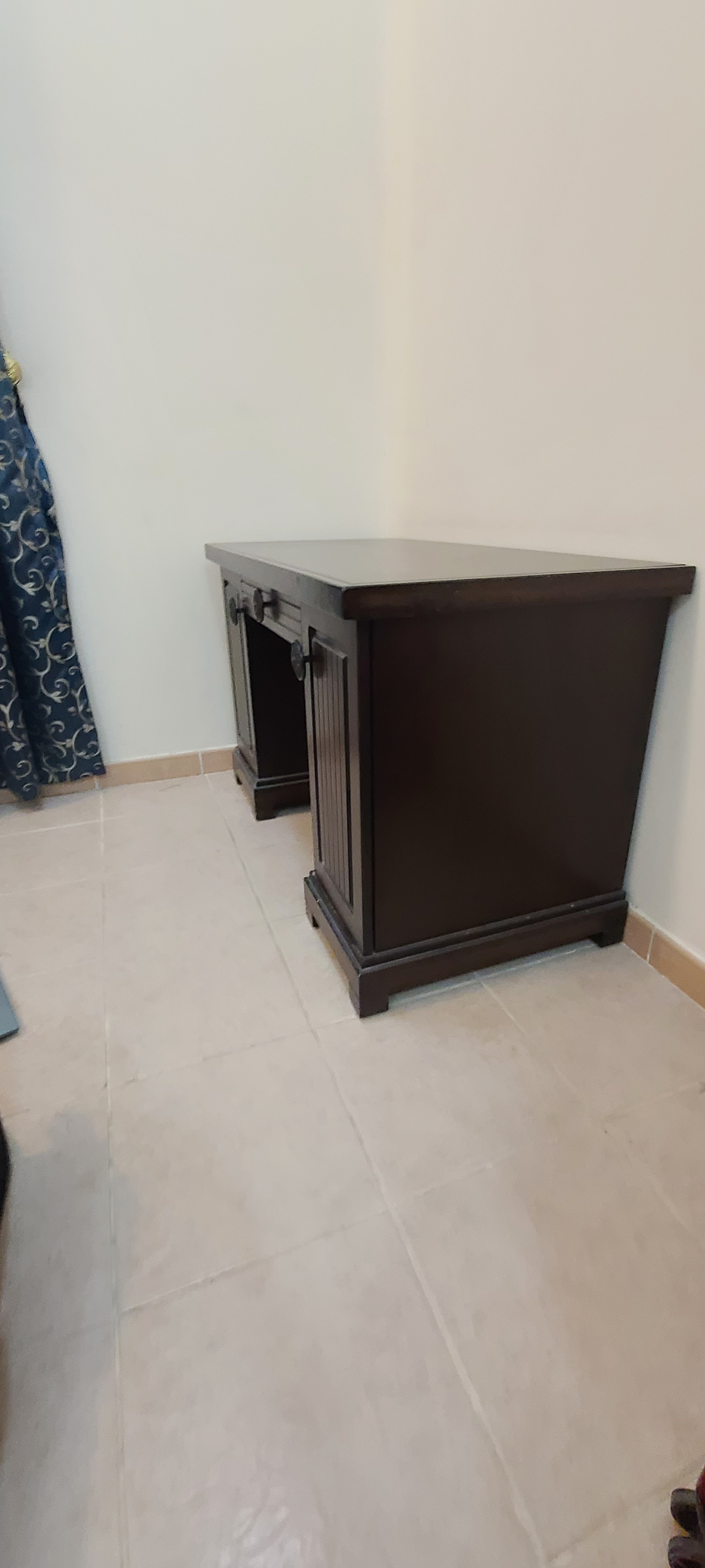 Real wooden desk and two Shelves for Sale - Image 5