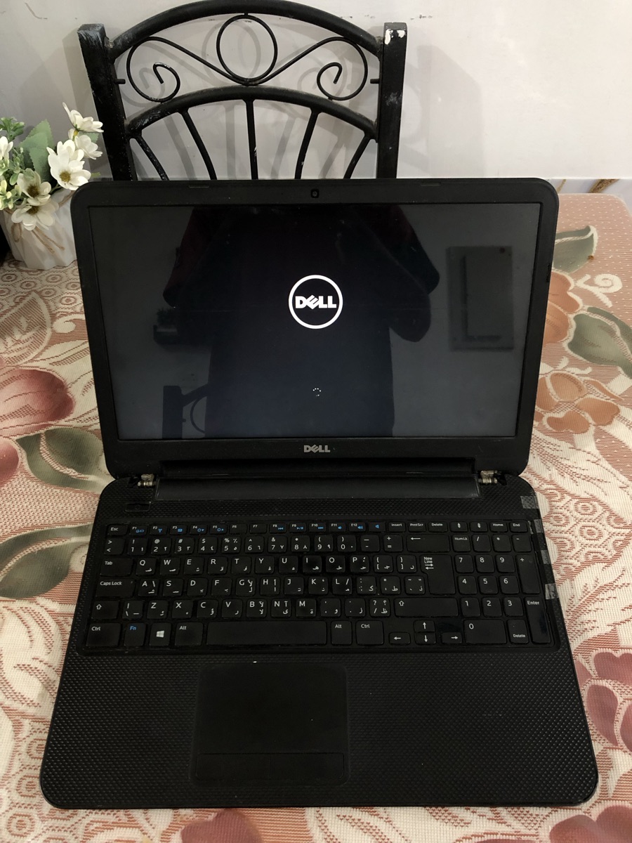 Dell Laptop - Image 4