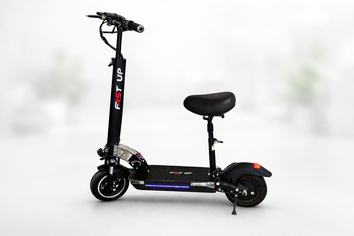 Electric scooter 2026 - Image 1