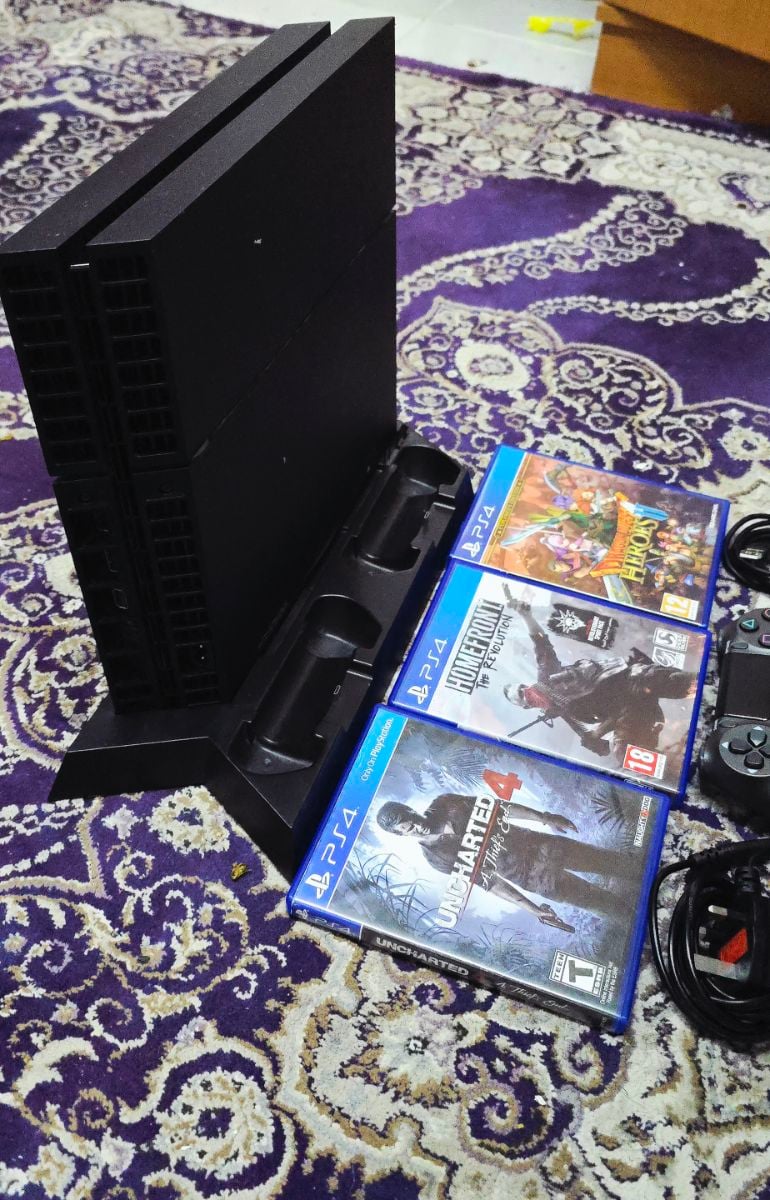 Ps4  1 TB with cooling Fan 1 controller 3 games 100% Working(Delivery free) - Image 3