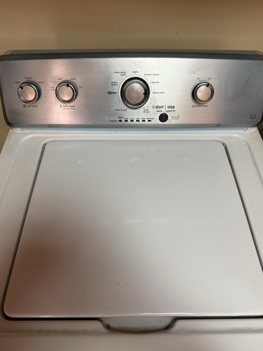 Washing machine (6 months used)(Made in America) - Image 4