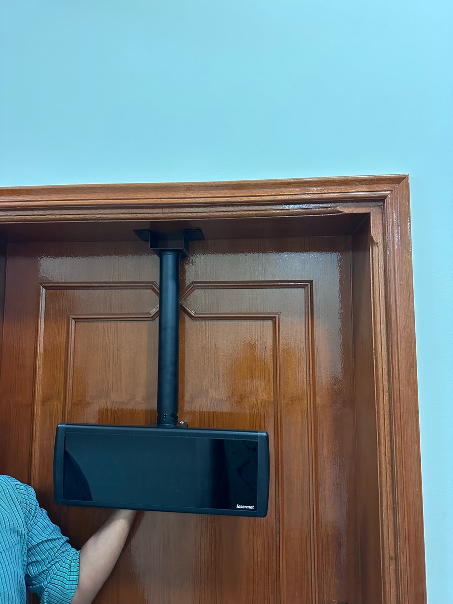 TV stand - Projector Stand - Ceiling Mounted - Image 3