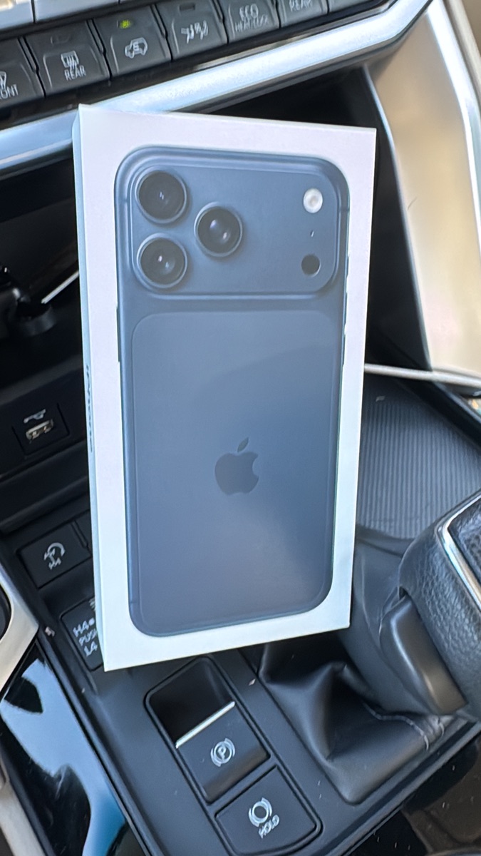 Iphone 17 Pro Max 2TB Physical Sim - Image 1