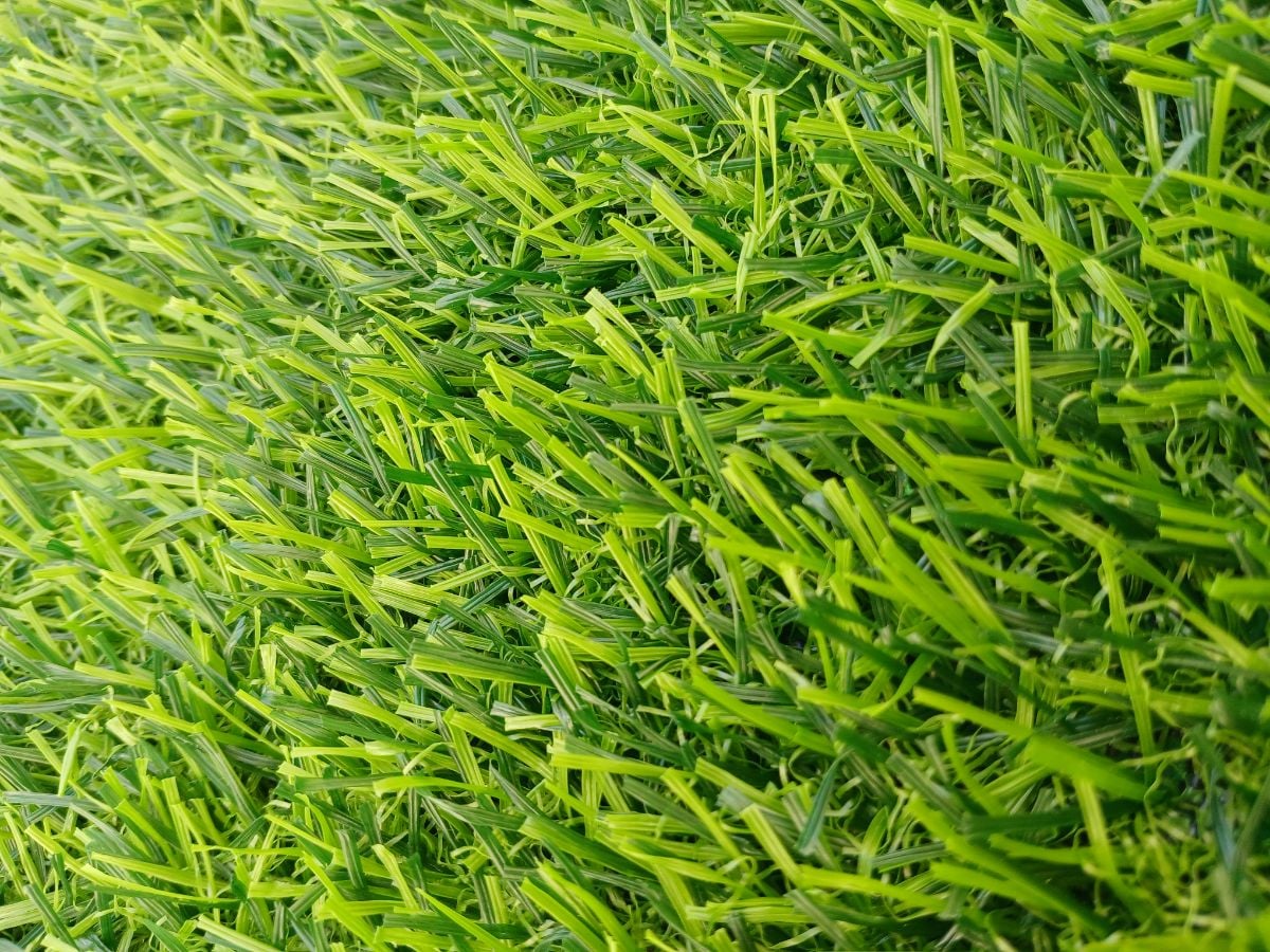 Good quality artificial grass carpet - Image 8