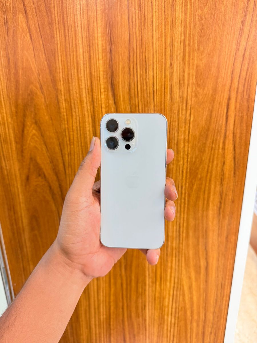 13pro white 128gb - Image 3