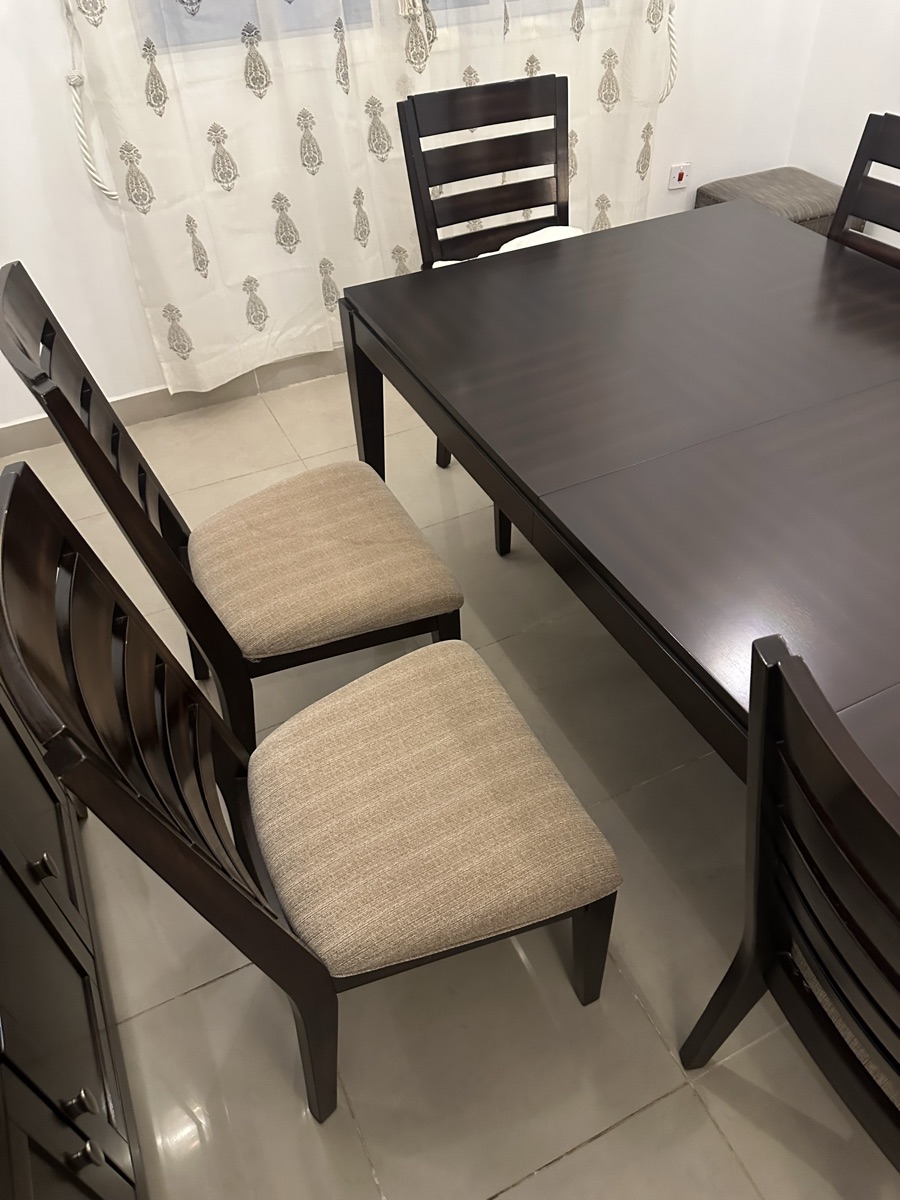 8 Seater Dining Table and chairs - Image 6