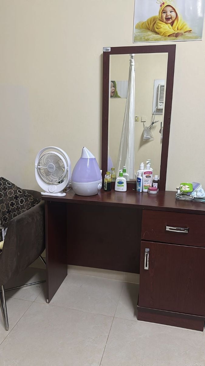 Solid wood Dressing table - Image 1