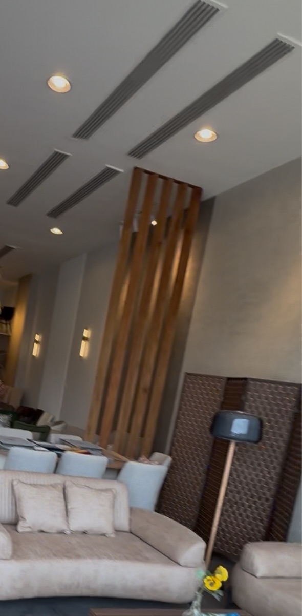 Full wood partition section - Image 2