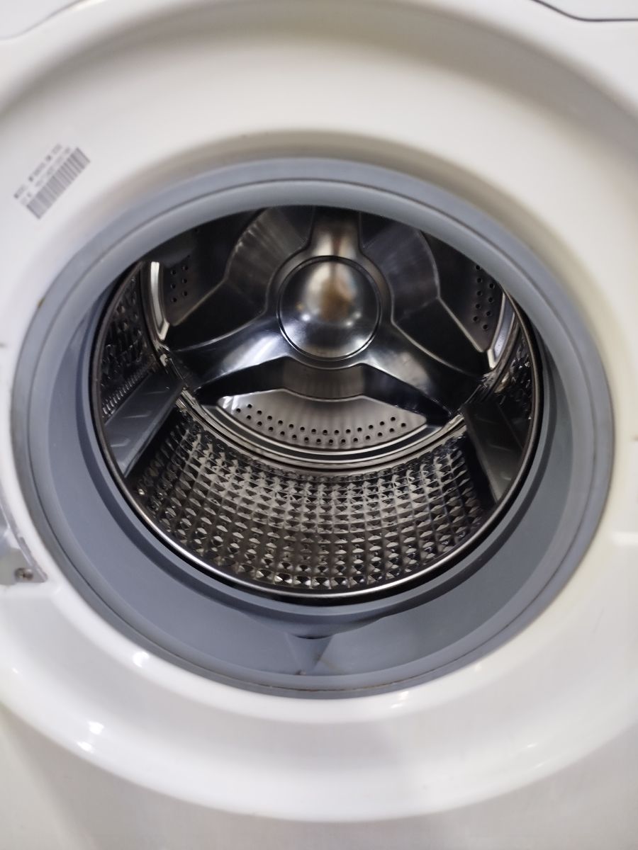 Lg 6kg wash 3kg dryer 2 in 1 machine for sale - Image 1