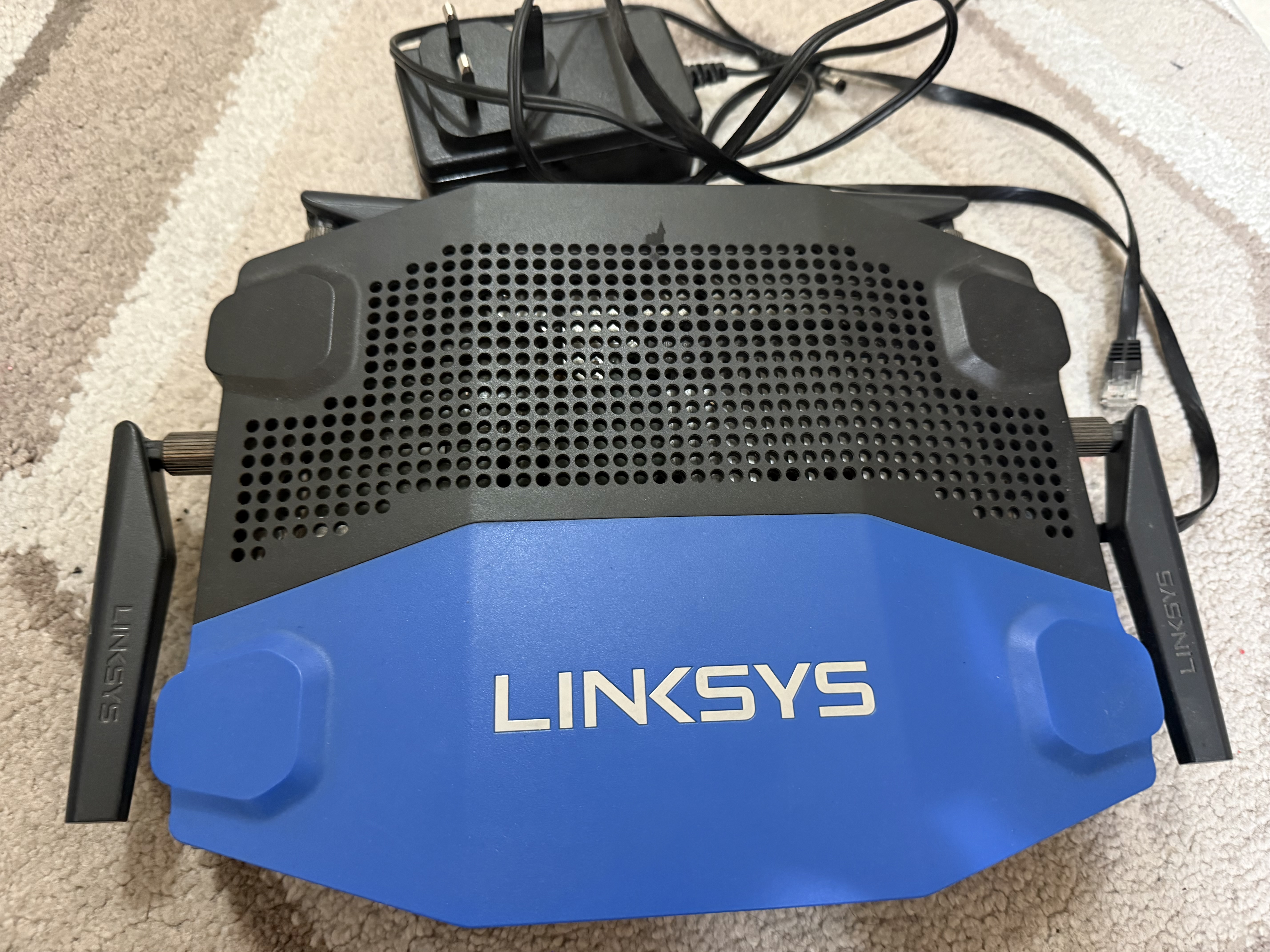 Used Linksys Router WRT1900 ACS - Image 2
