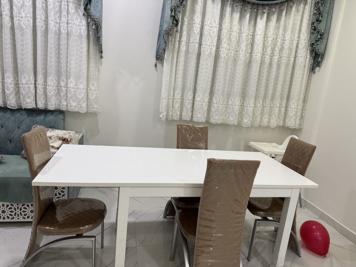 Extendable ikea table - Image 5