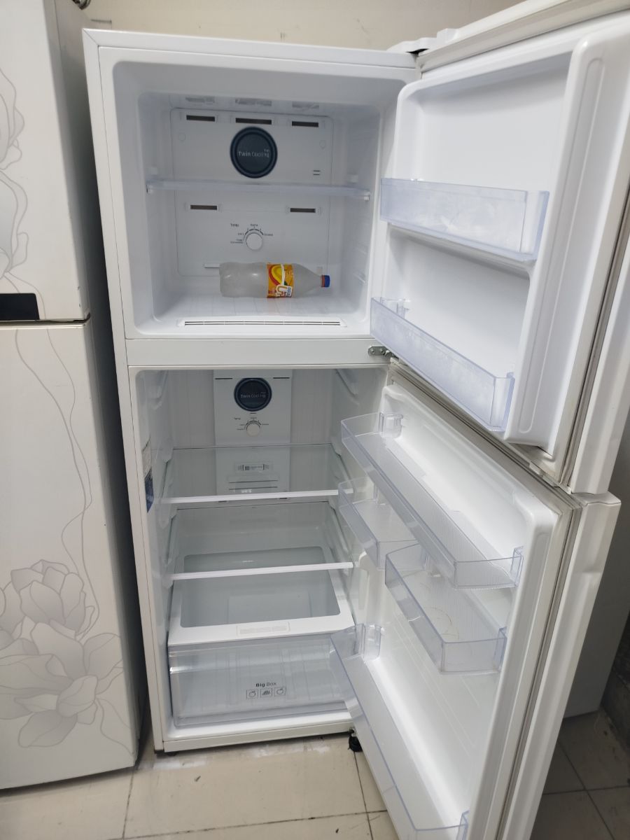 Samsung double door refrigerator for sale - Image 5