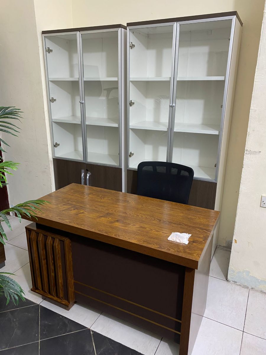 Used office desk and chair buy sell in qatar 55157083 - Image 4
