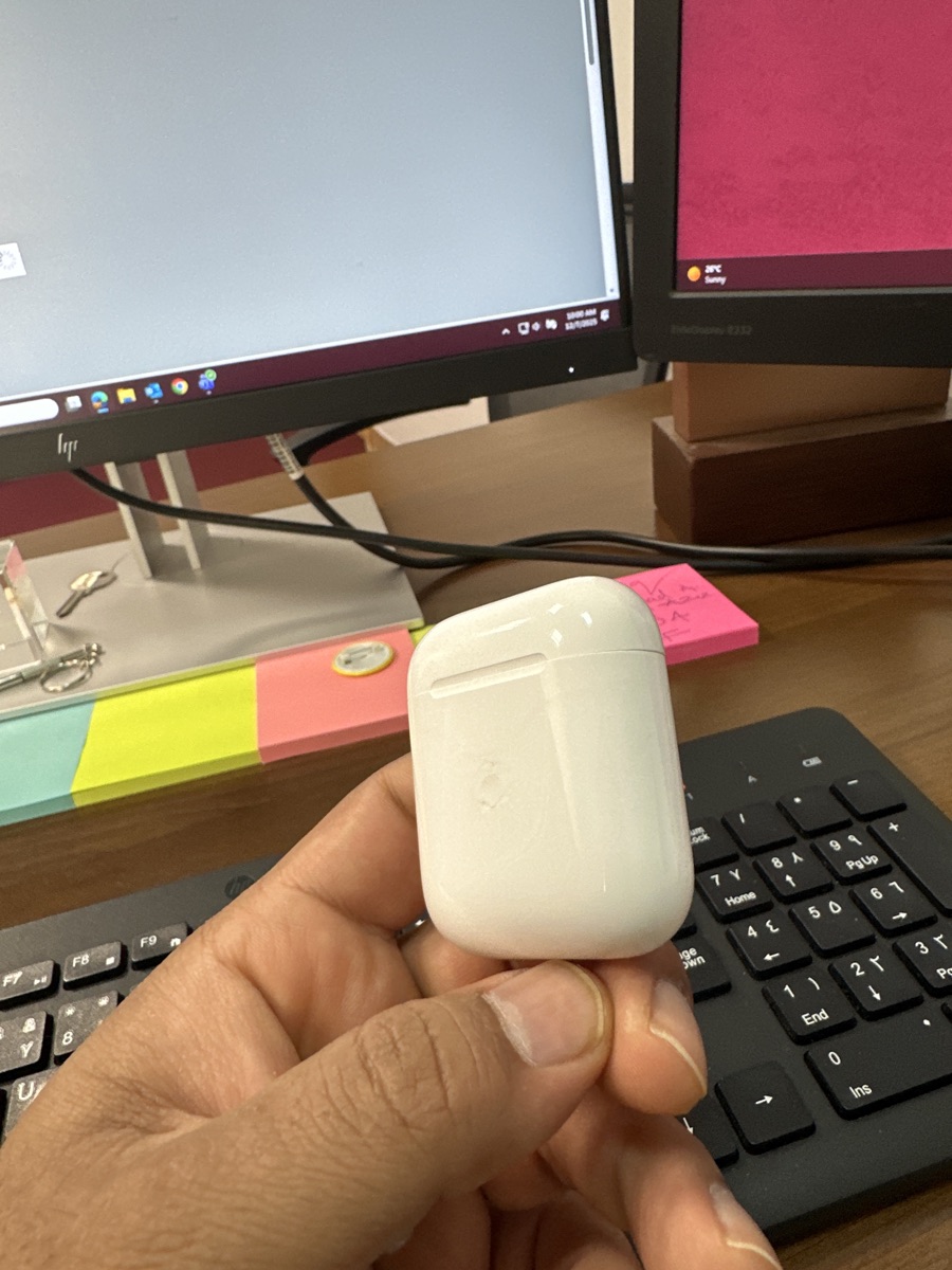 Original used Airpods 2 - Image 1