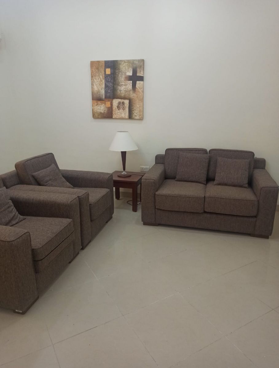 Qatar Airways Furniture available - Image 14