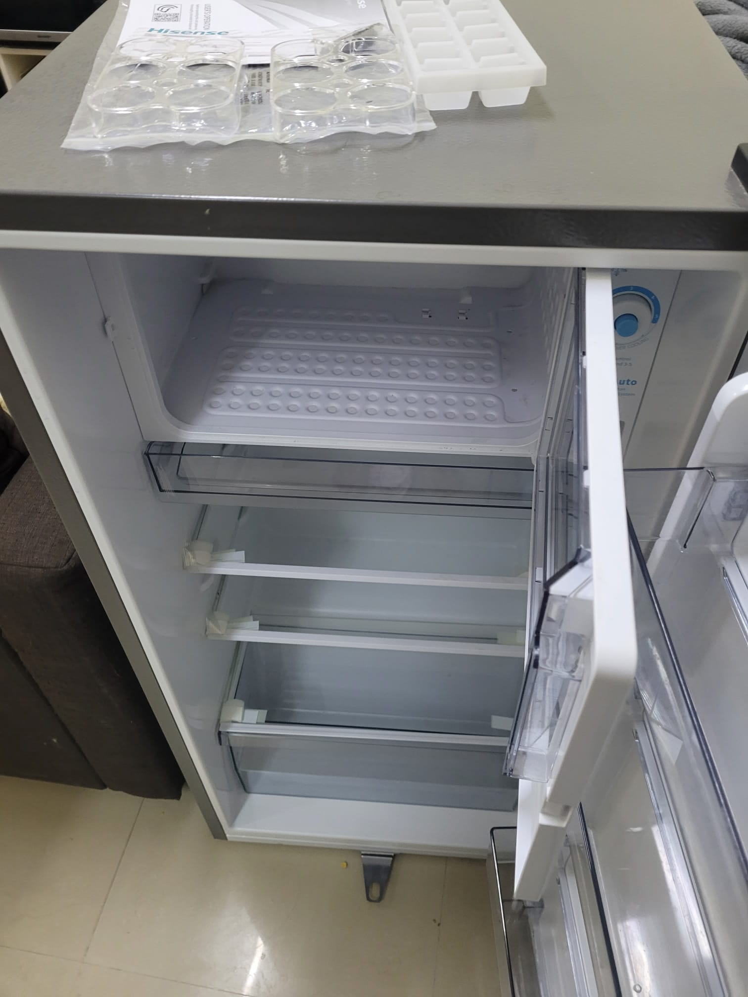 ثلاجة Hisense موديل RR198N4ASU سعة 198 لتر - Image 6
