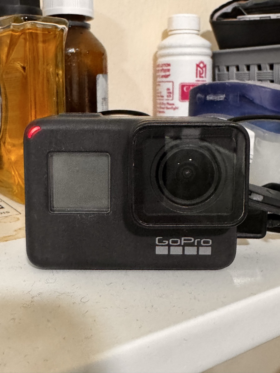 GO PRO 7 WITH ALL ACCESSORIES - Image 2