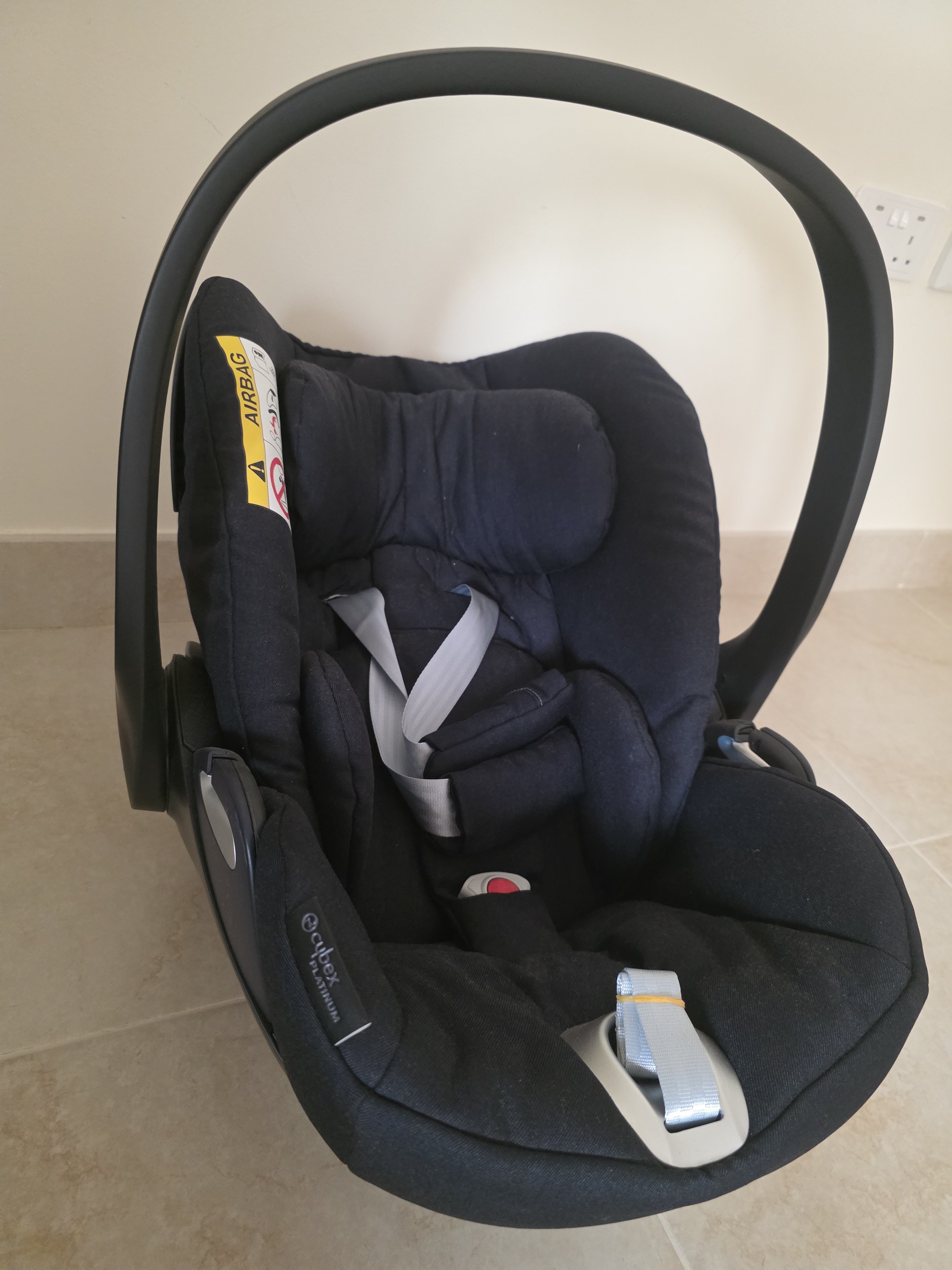 Cybex platinum car seat cloud q - Image 1