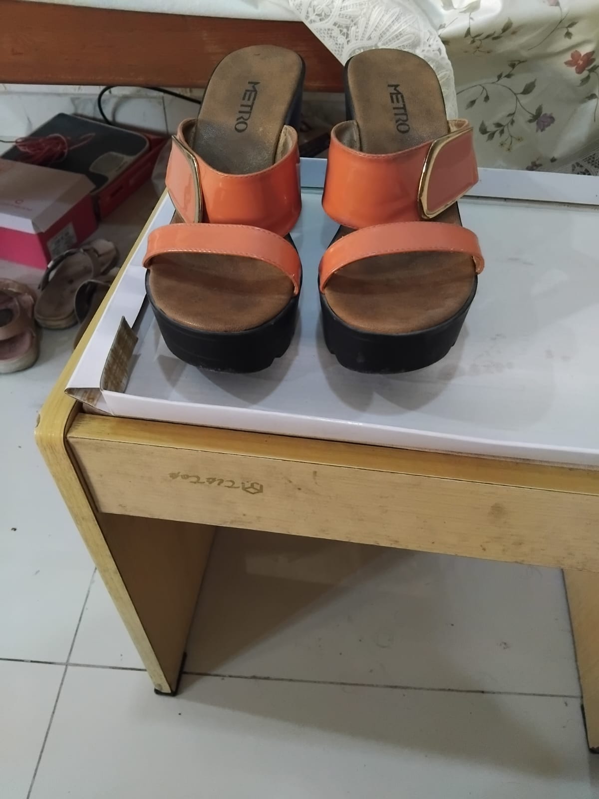 Ladies footwear - Image 5