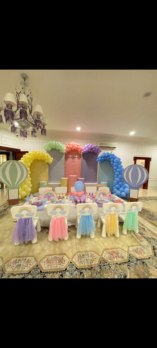 Chairs and tables - Image 15