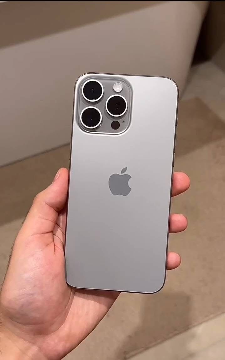Iphone 15 pro max 256GB - Image 1