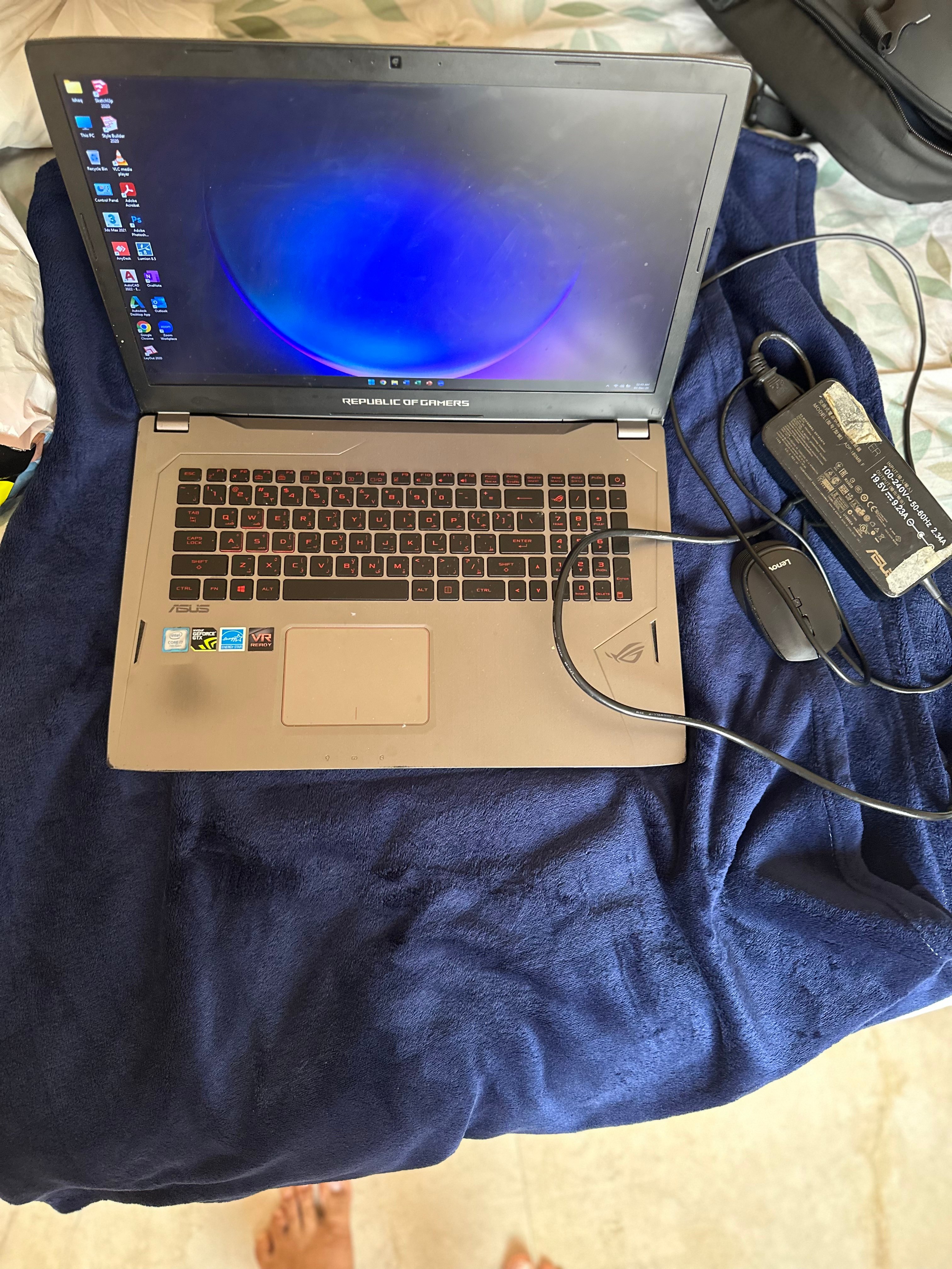 Good condition heavy duty Asus laptop for sale - workstation  - Image 3