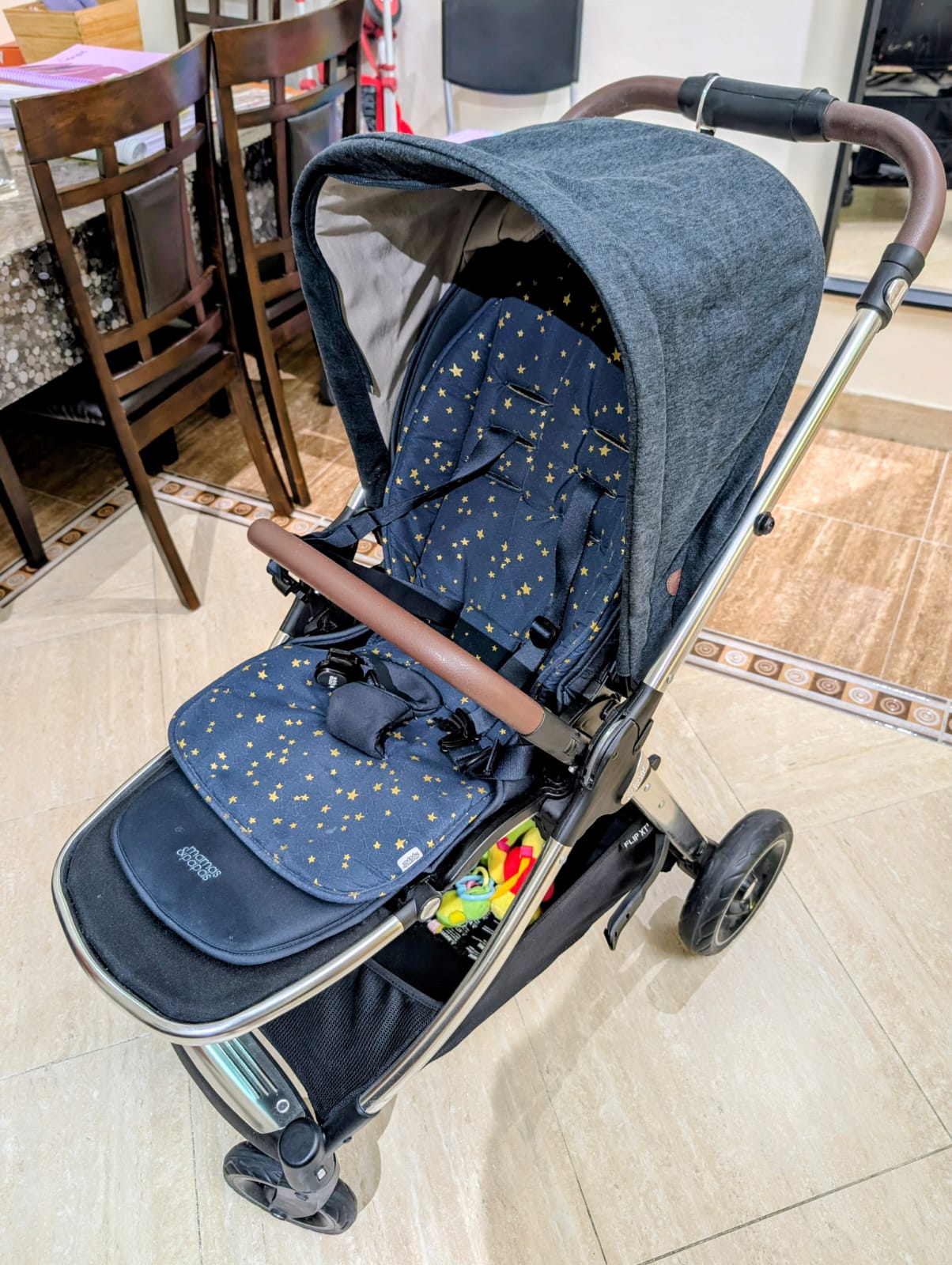 Flip XT3 Stroller from Mamas and Papas - Slated Navy - Image 1