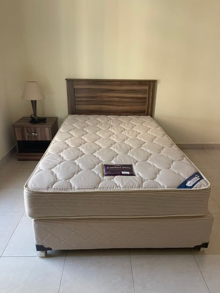 Qatar Airways Furniture available - Image 7