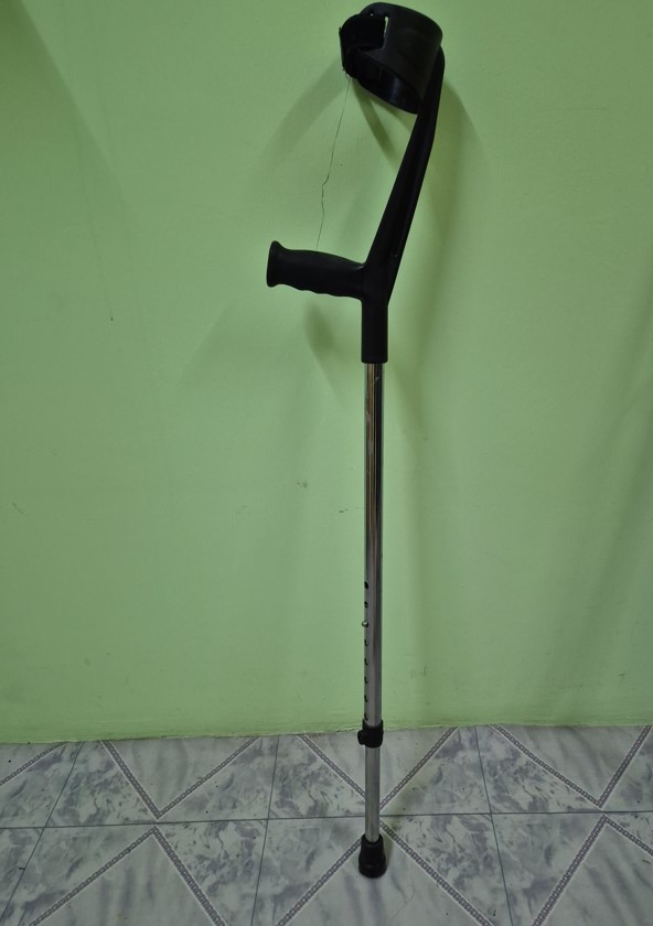2 walking stick for sale. - Image 2