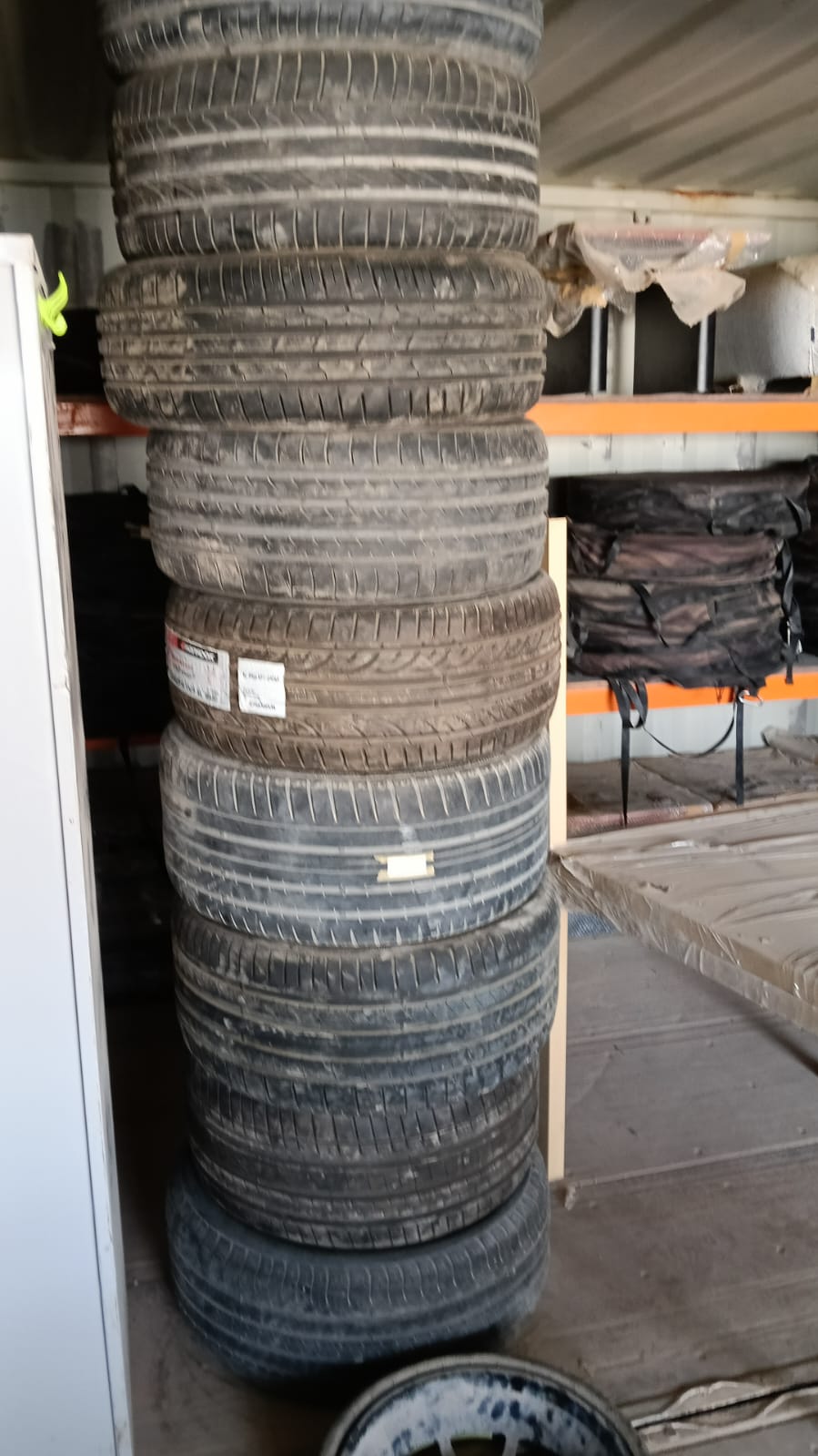 Various Type of Used Tyres  - Image 2