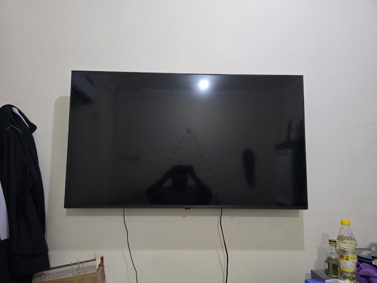 LG 50inch 4K UHD - Image 2